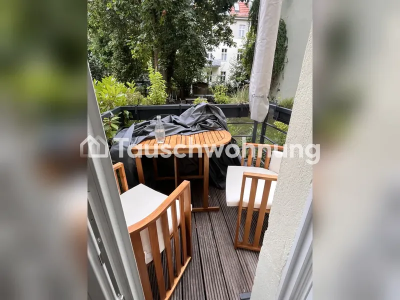 Tauschwohnung: Wunderschöner Altbaucharme im grünen Pankow/Niederschönhause — photo 1